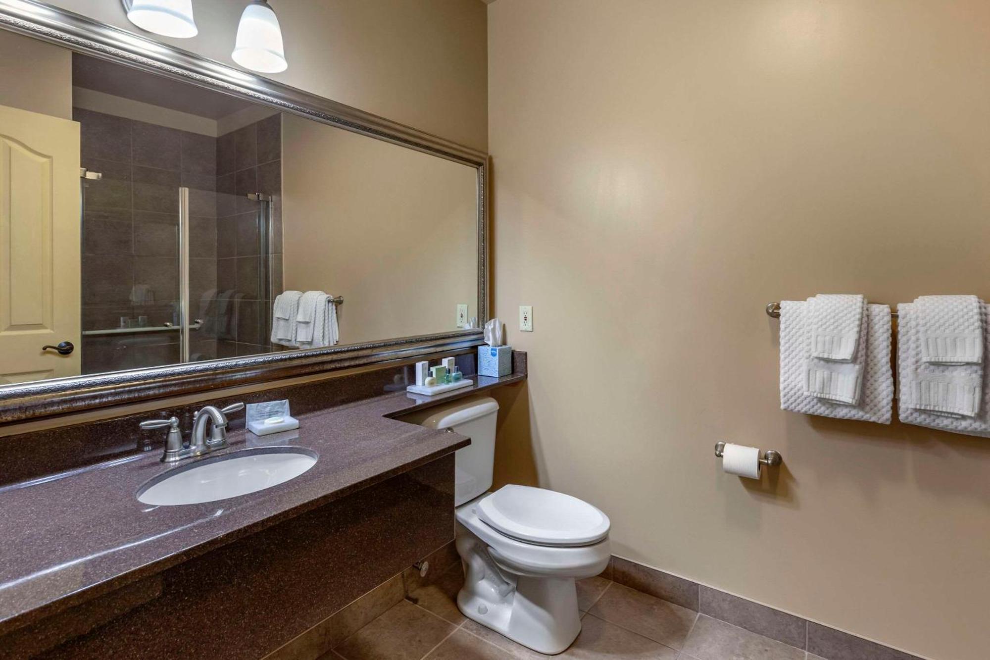 The Parlour Inn Ascend Hotel Collection Стратфорд Экстерьер фото