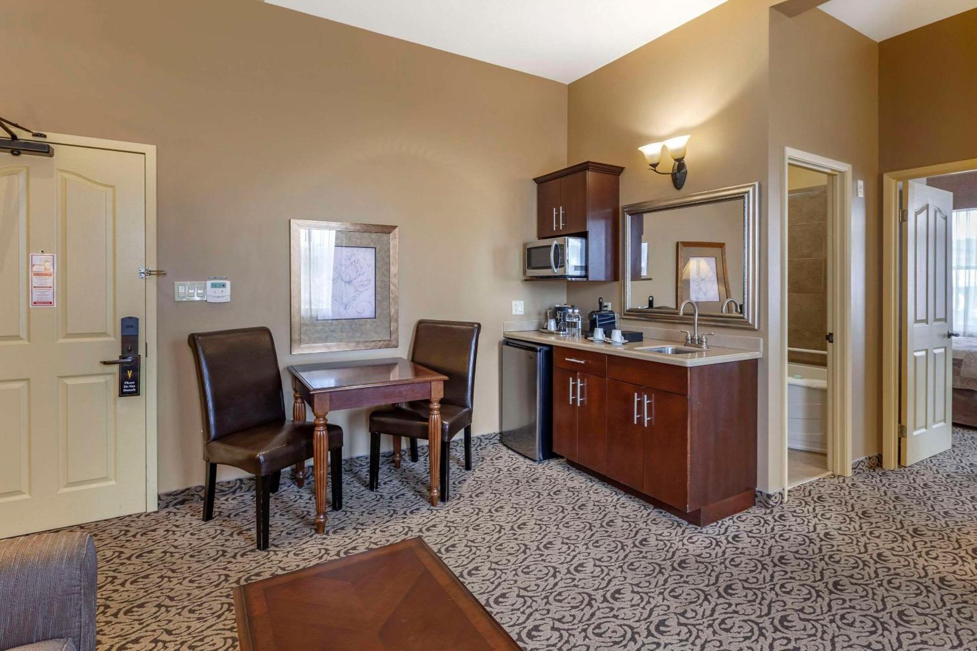 The Parlour Inn Ascend Hotel Collection Стратфорд Экстерьер фото